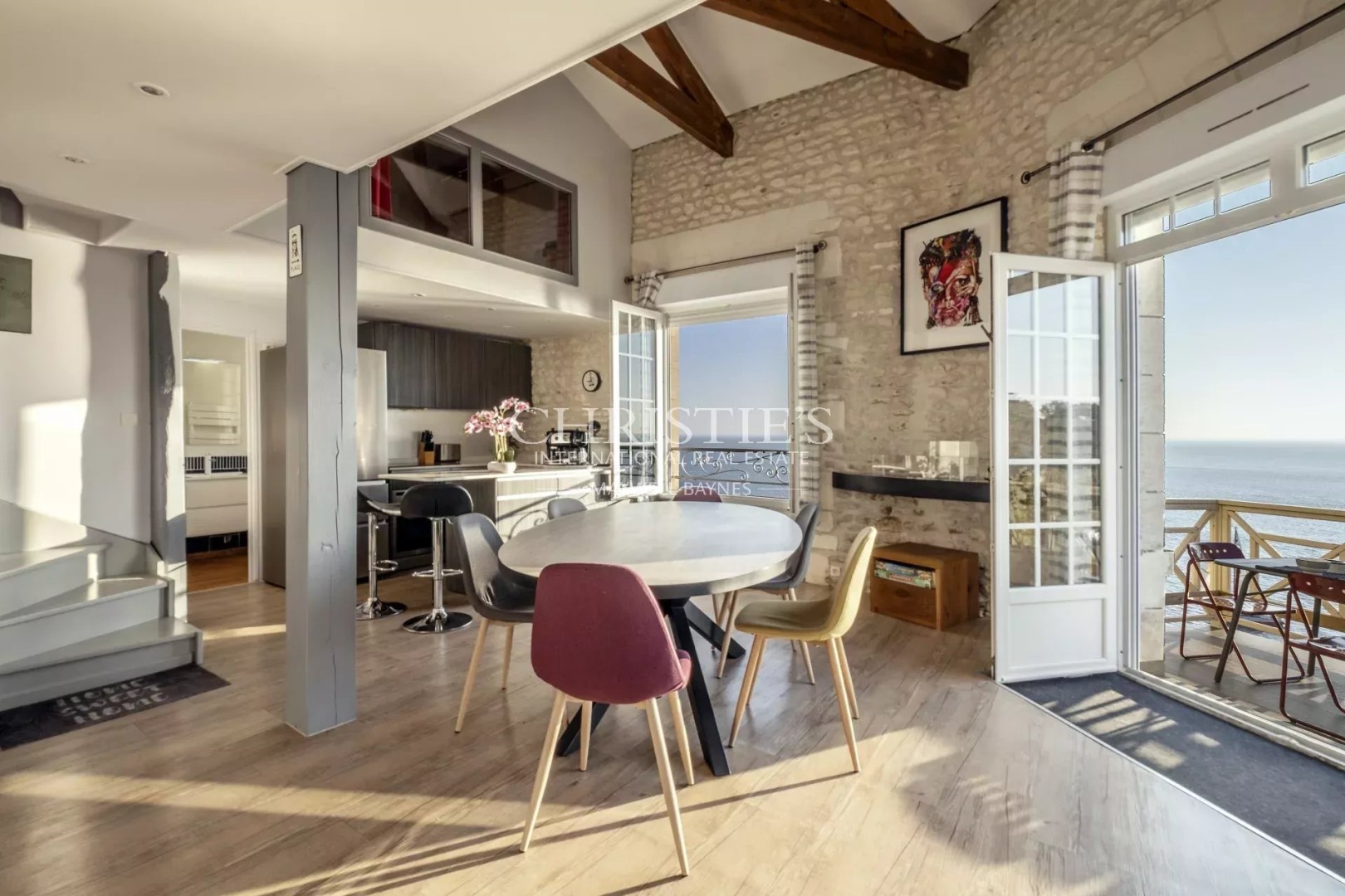 Luxury apartment for sale in Royan