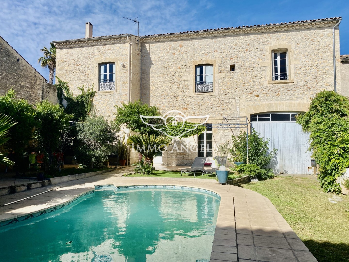 Luxury house for sale in the district Sud Sud Est