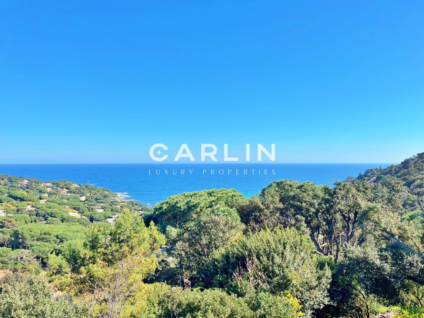 Luxury villa for sale in Ramatuelle