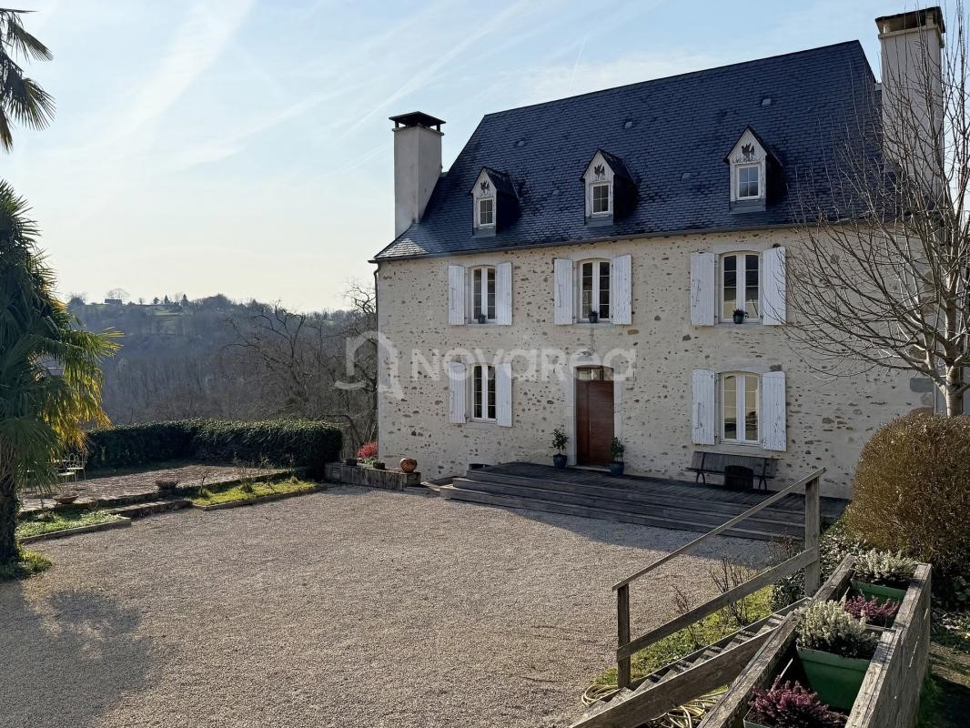 Maison de luxe à vendre dans le quartier Sud