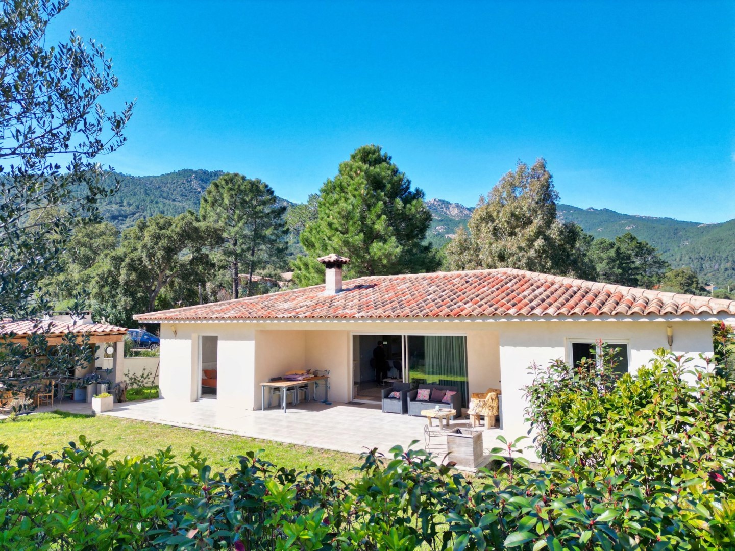 Luxus-villa zu verkaufen Sainte Lucie de Porto Vecchi