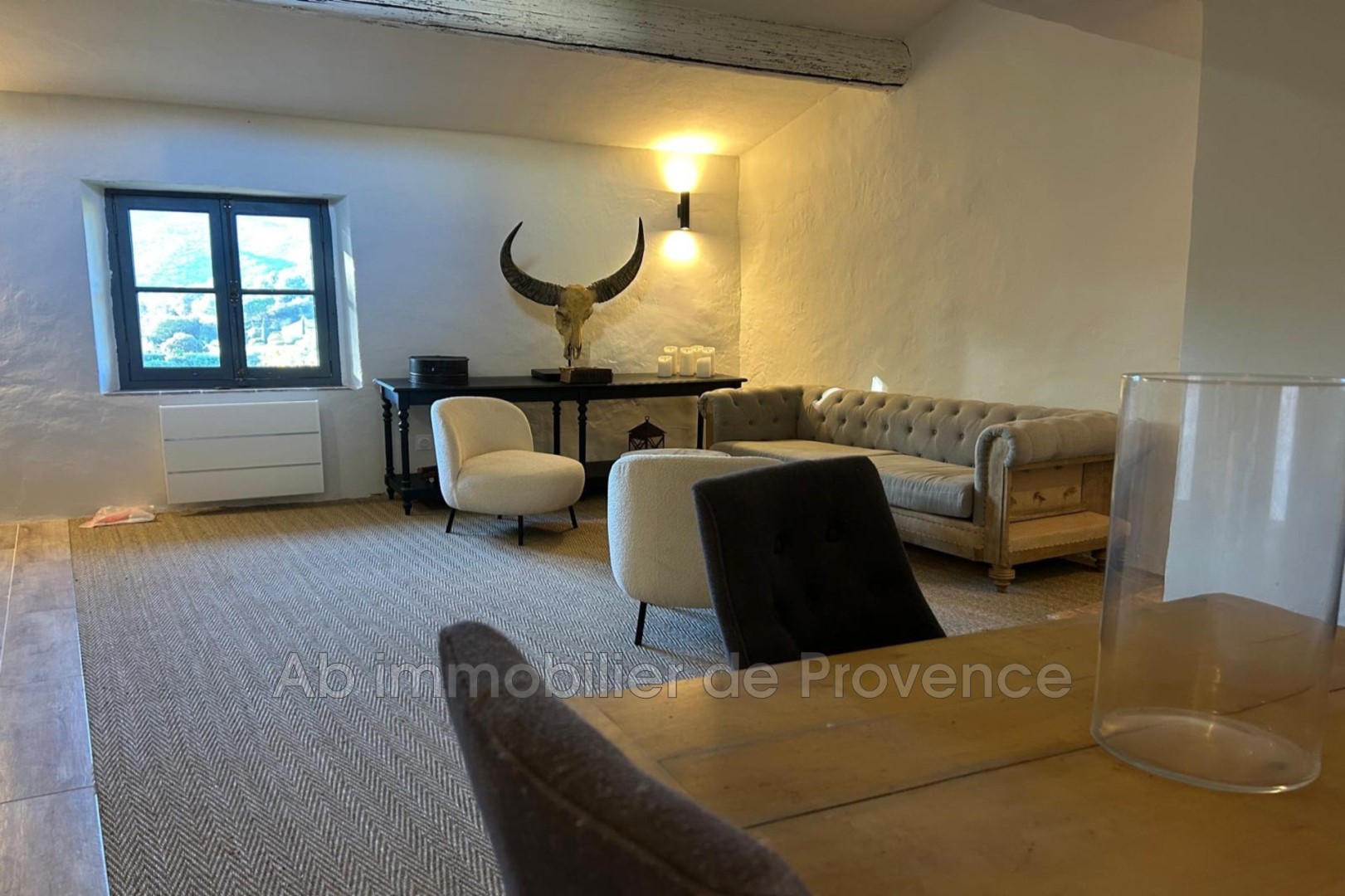 Appartement vue château à LOURMARIN — 4