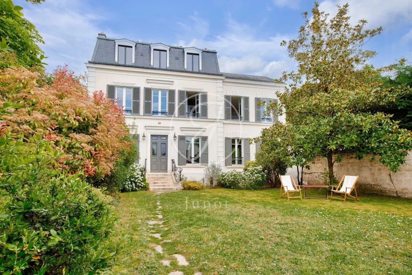 luxe huis te koop in Côté Croissy
