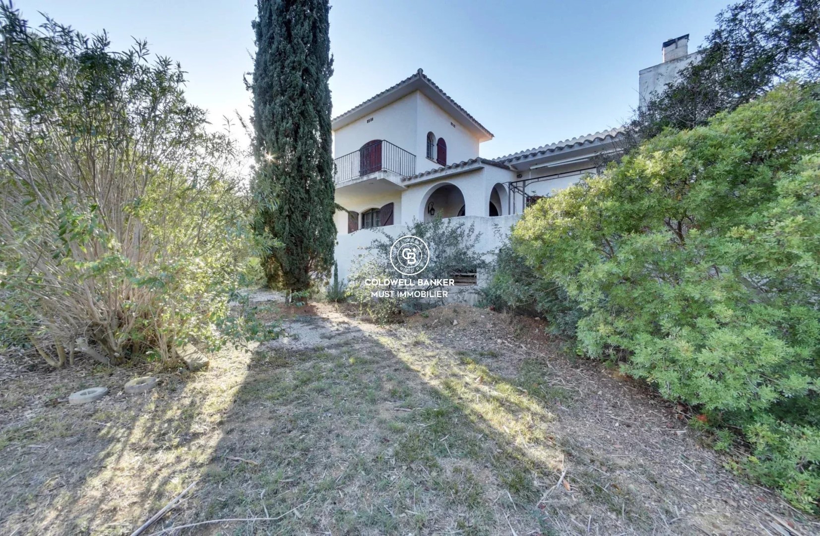 Luxury villa for sale in the district Les Jardins Saint Jacques