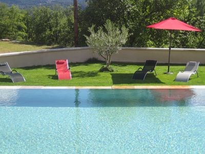 piscine à débordement
