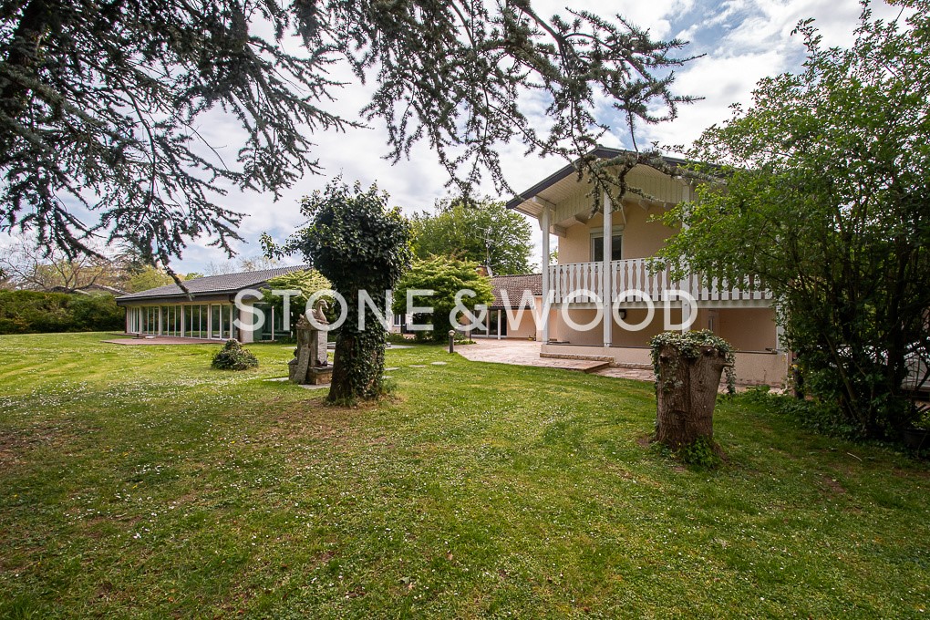 Luxury house for sale in Sciez