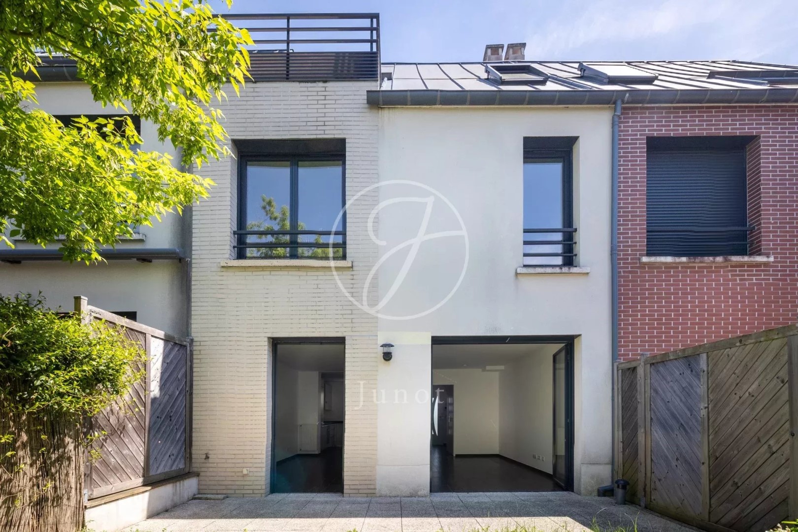 Maison de luxe à vendre dans le quartier Plateau-Mont Valérien