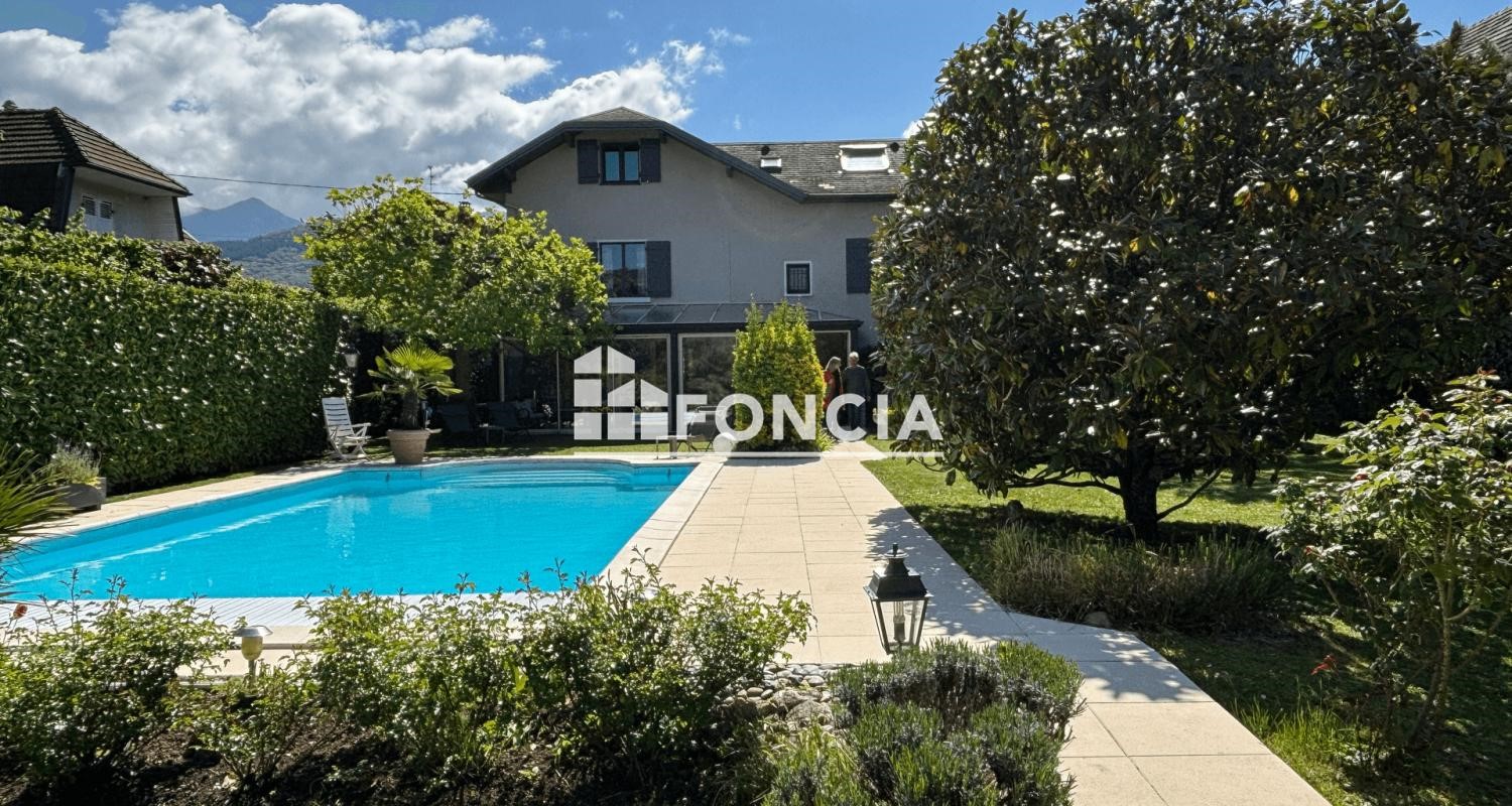 Maison de luxe à vendre dans le quartier Sud