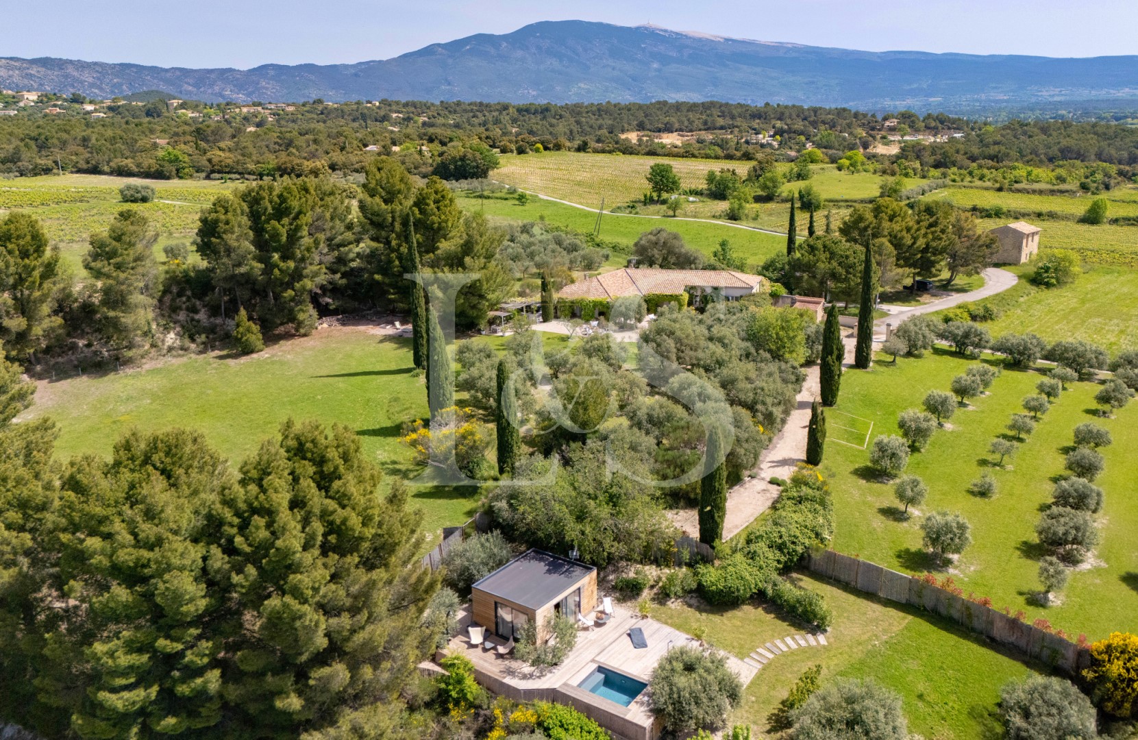 Villa de luxe à vendre à Saint-Pierre-de-Vassols