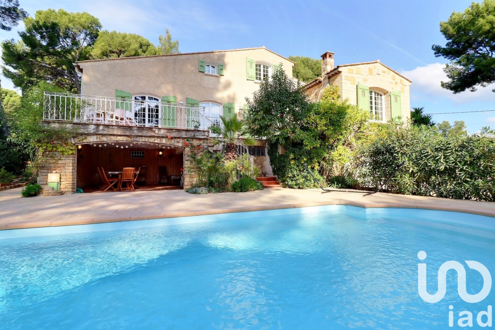 luxe huis te koop in Clos des Plages-Peymian