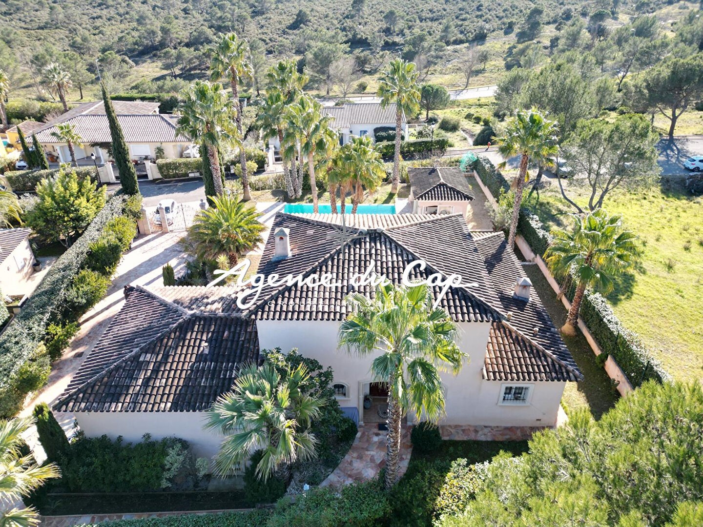 Villa de luxe à vendre dans le quartier Le Dramont-Agay-Anthéor-Le Trayas