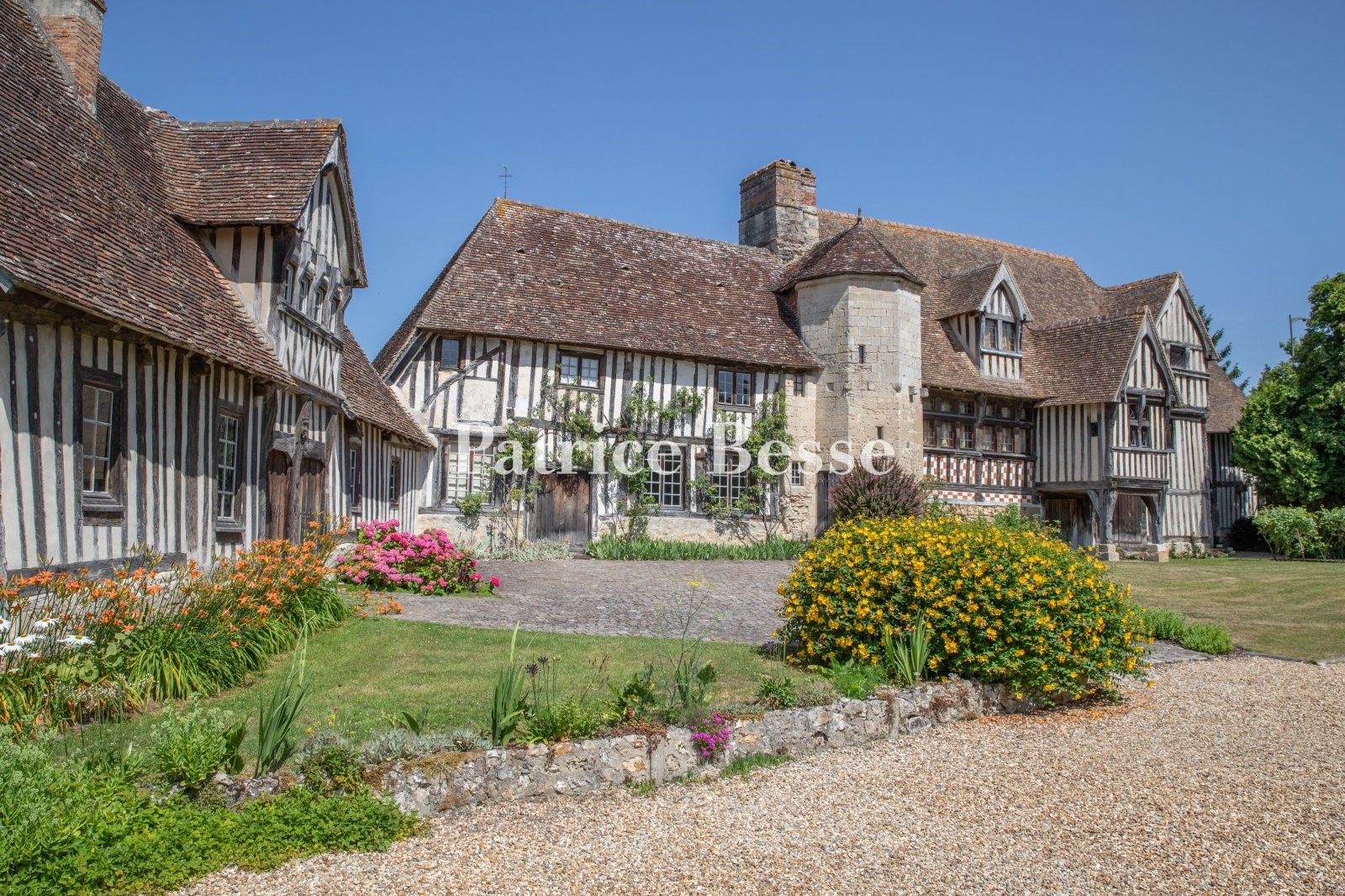 Manor house for sale in Deauville