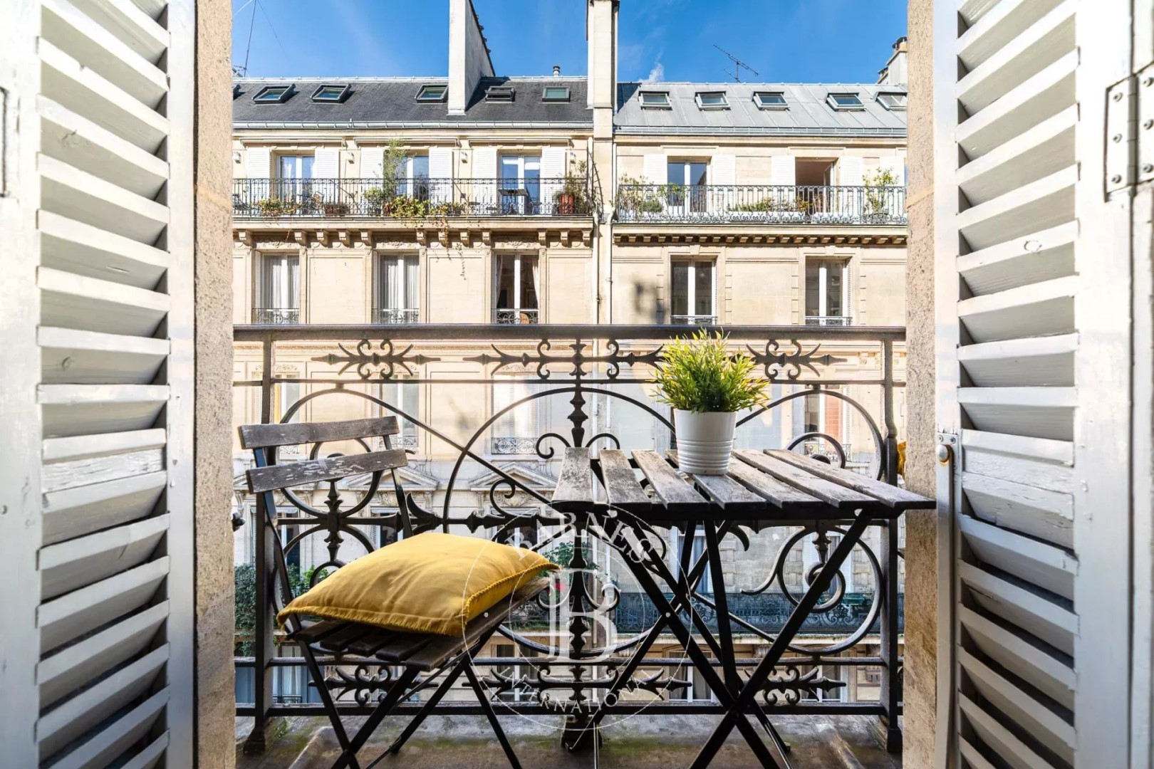 Luxury apartments / penthouses for sale in the district Chaillot