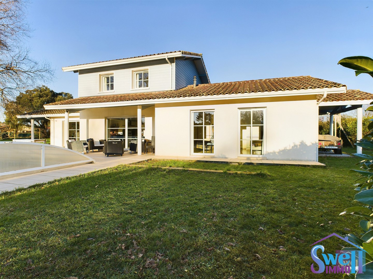 Hedendaagse woning te koop in Saint-Michel-Escalus