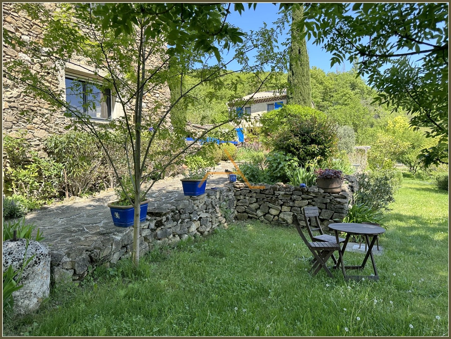 stone house for sale in Roynac