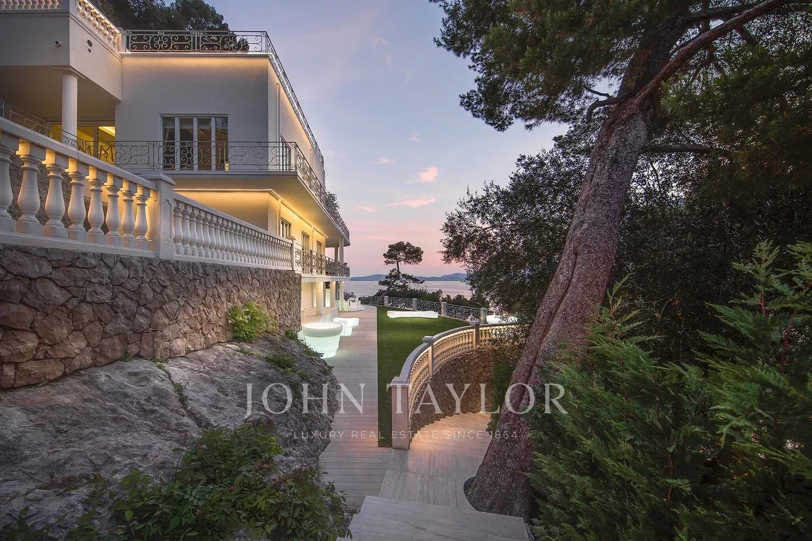 Villa de luxe à vendre à Cap-d'Ail
