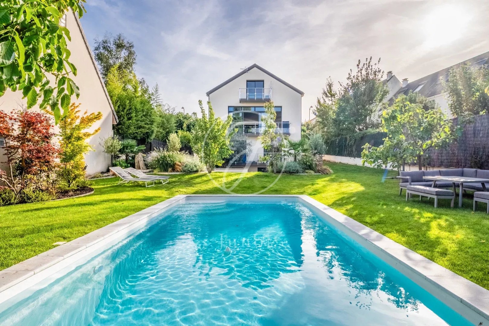 Maison de luxe à vendre dans le quartier Buzenval