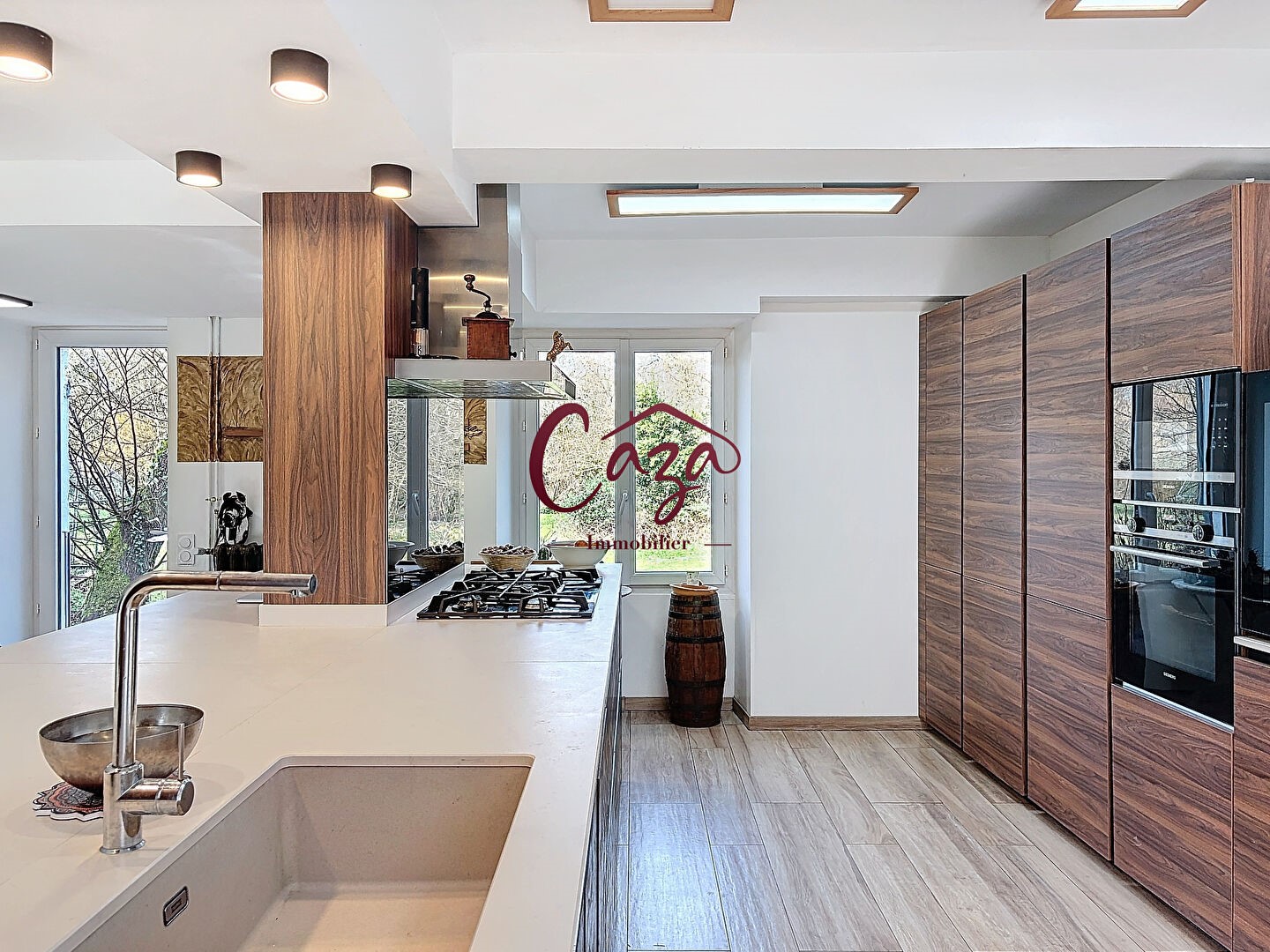 Luxury house for sale in Camarsac