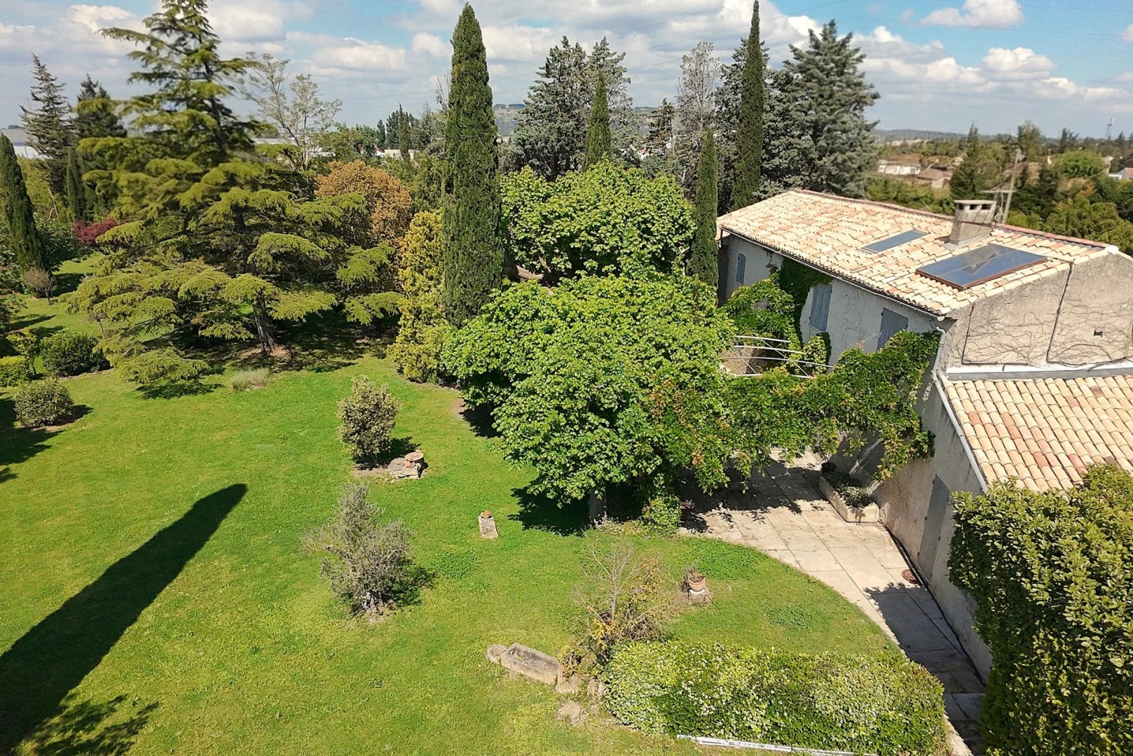 Maison de luxe à vendre dans le quartier Basses Ferrailles-Jas