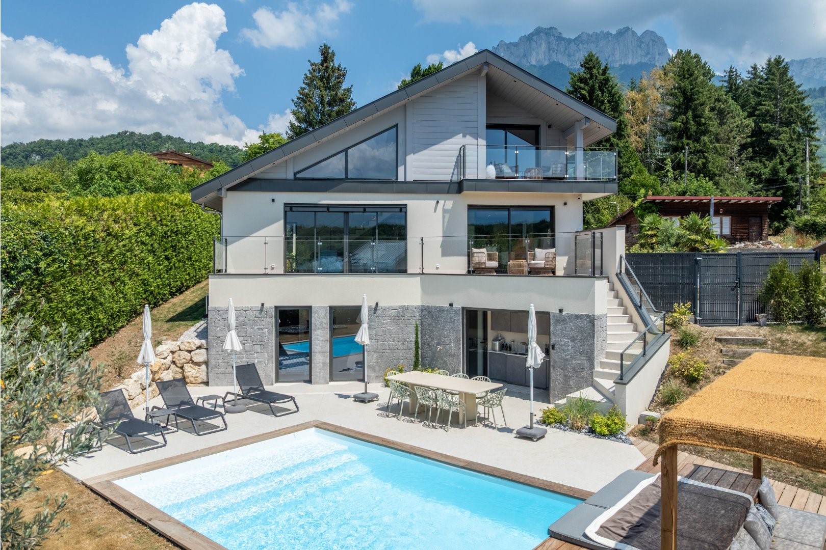 Architect house for sale in Menthon-Saint-Bernard