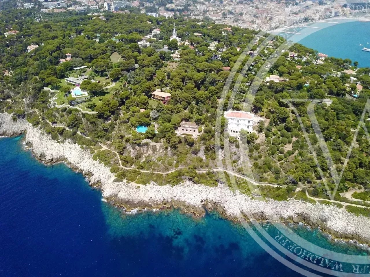 Villa de luxe à vendre dans le quartier Cap Martin