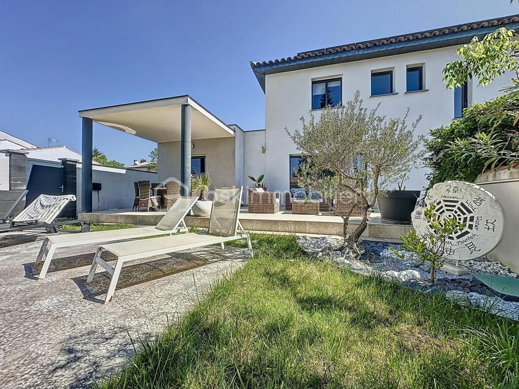 Maison contemporaine à vendre à Cournonsec