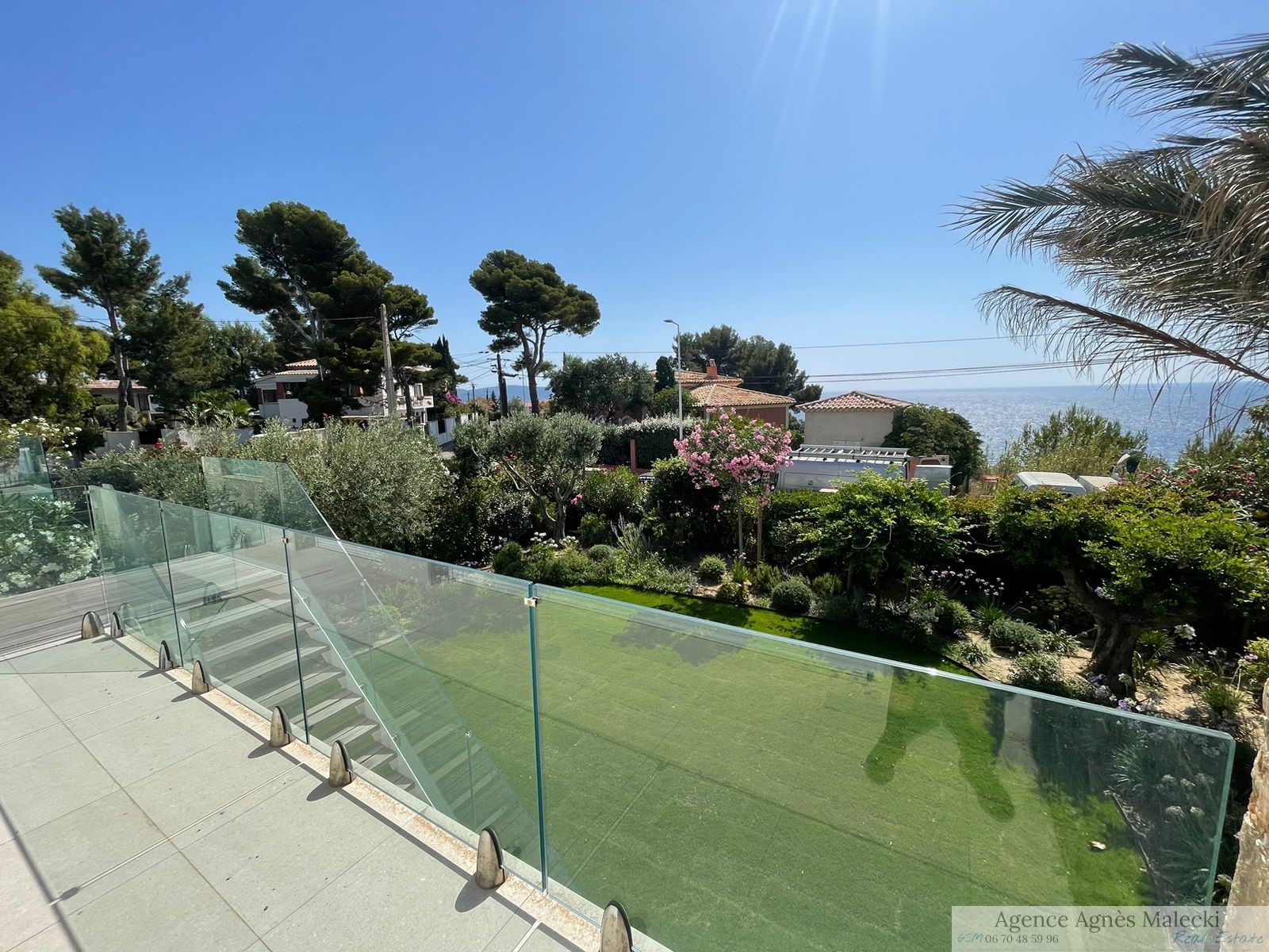 Town house for sale in the district Sud