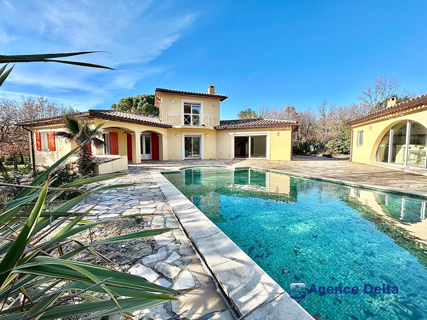 Luxus-Haus zu verkaufen Méounes-lès-Montrieux