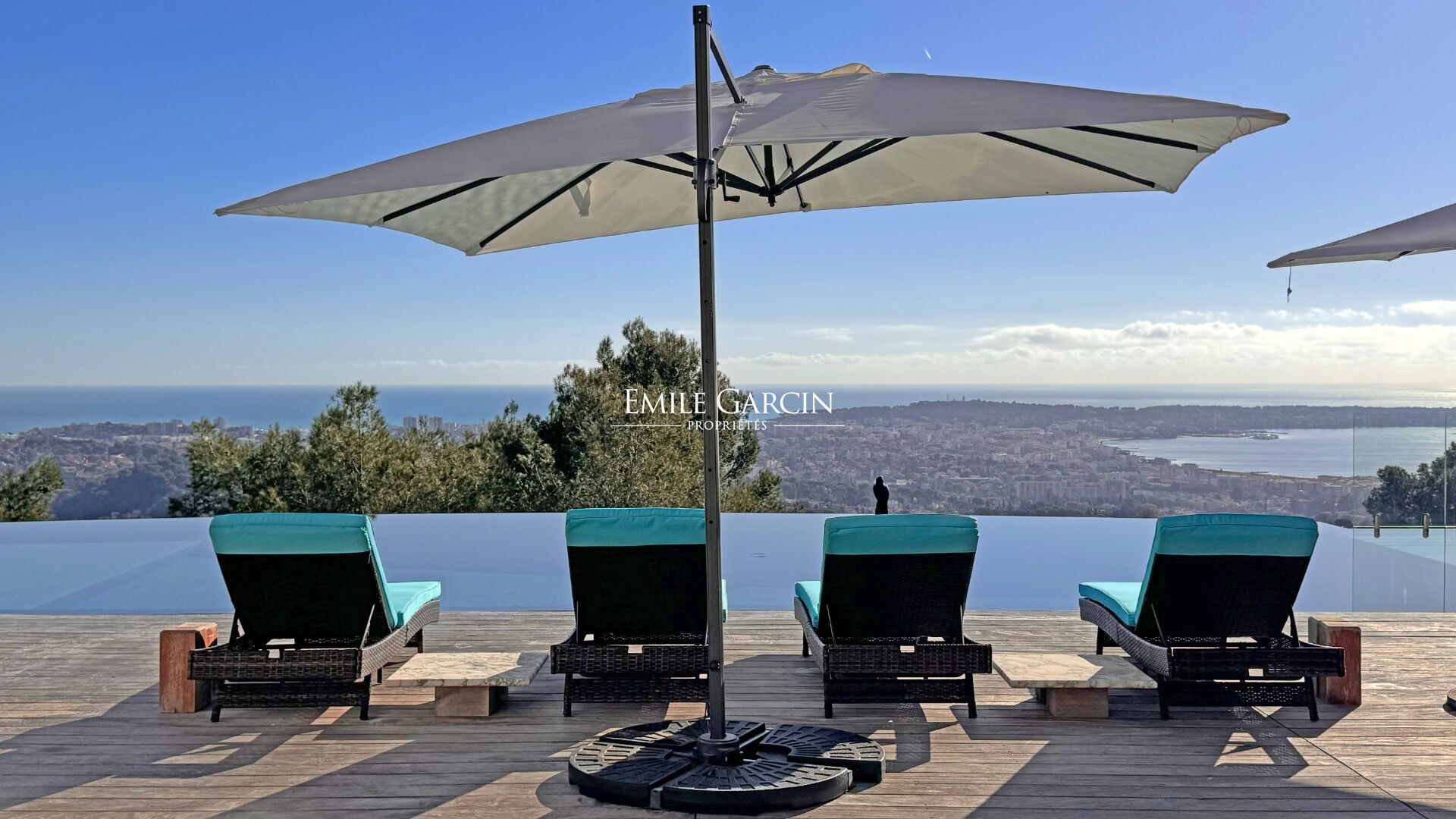 Maison de luxe en location saisonnière à Le Golfe Juan