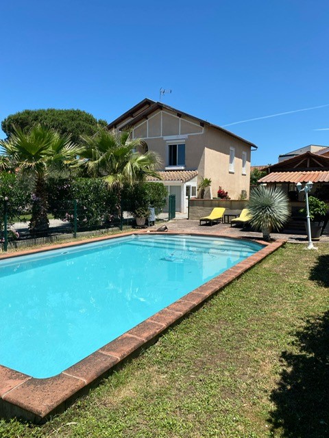 Maison de luxe à vendre dans le quartier Croix Daurade-Borderouge-Paleficat-Trois Cocus