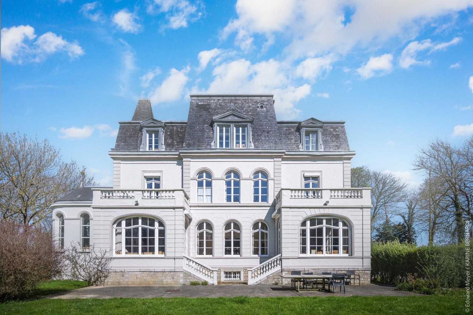 Schloss Zum Verkauf