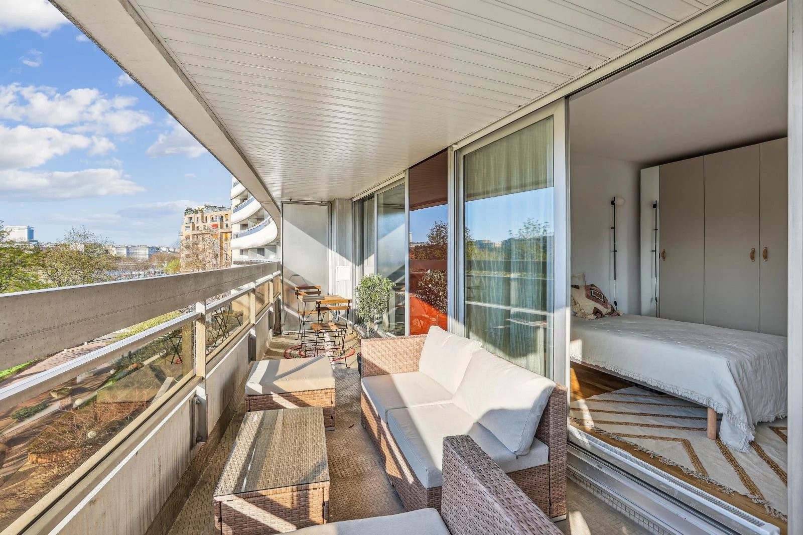 Luxury apartment for sale in the district Citroën-Boucicaut