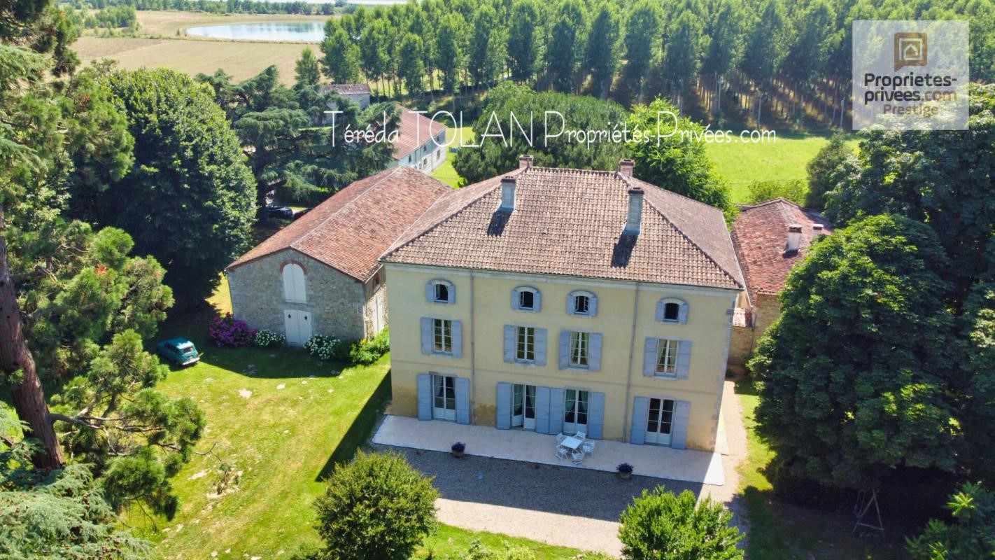 Boerderijwoning te koop in Petit Nerac