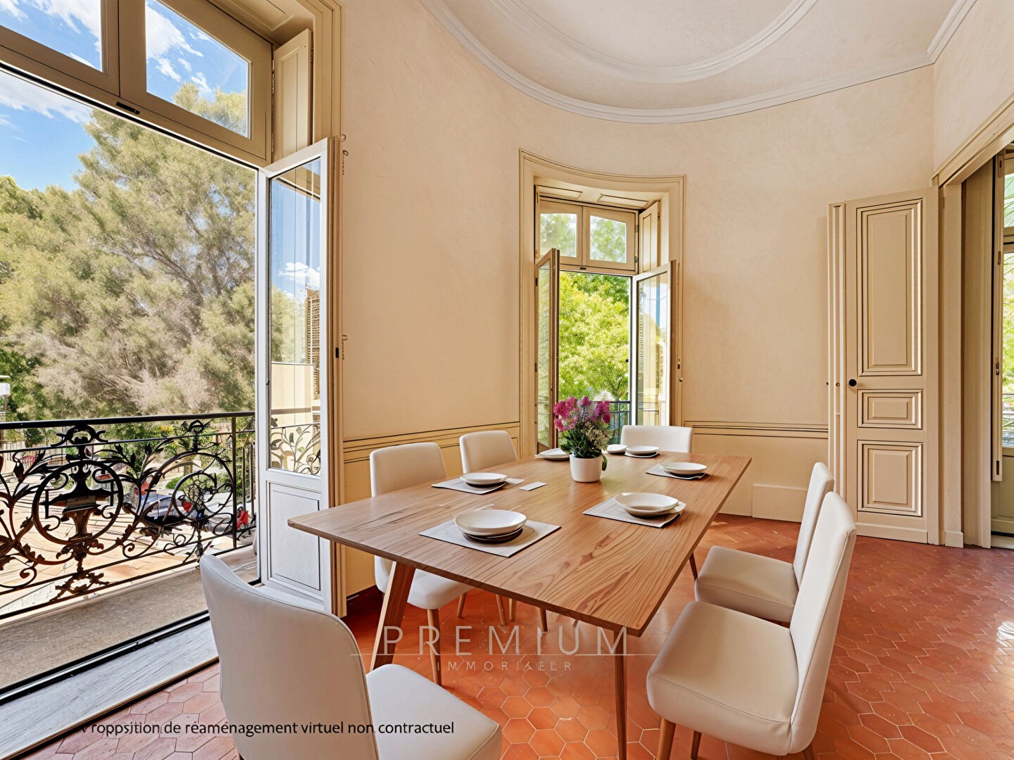 Appartement de luxe à vendre dans le quartier Comédie