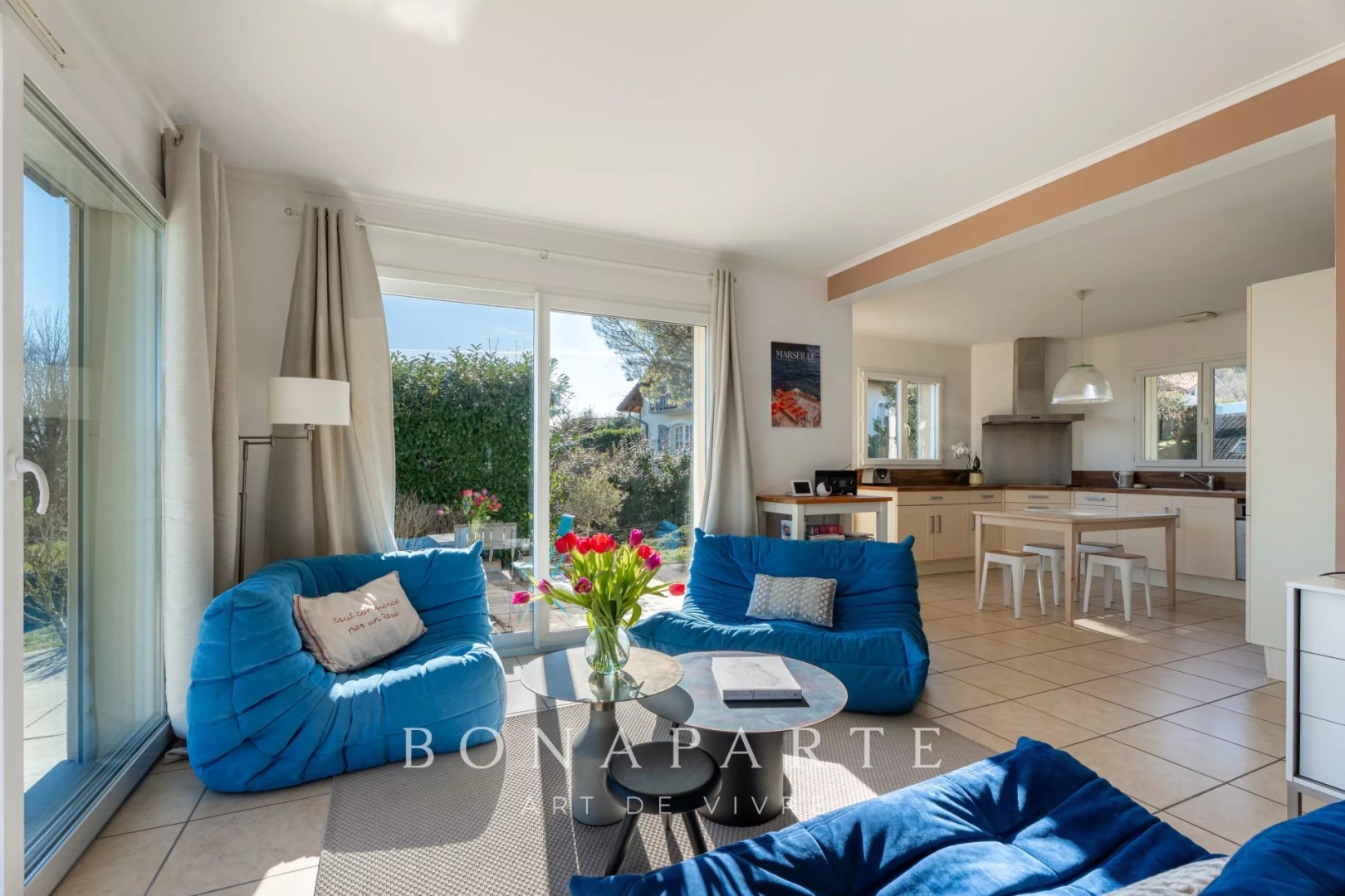 Maison de luxe à vendre à Échenevex