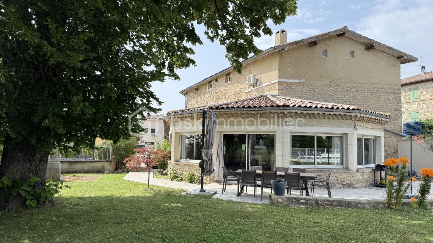 Corps de ferme à vendre à Saint-Paul-lès-Romans