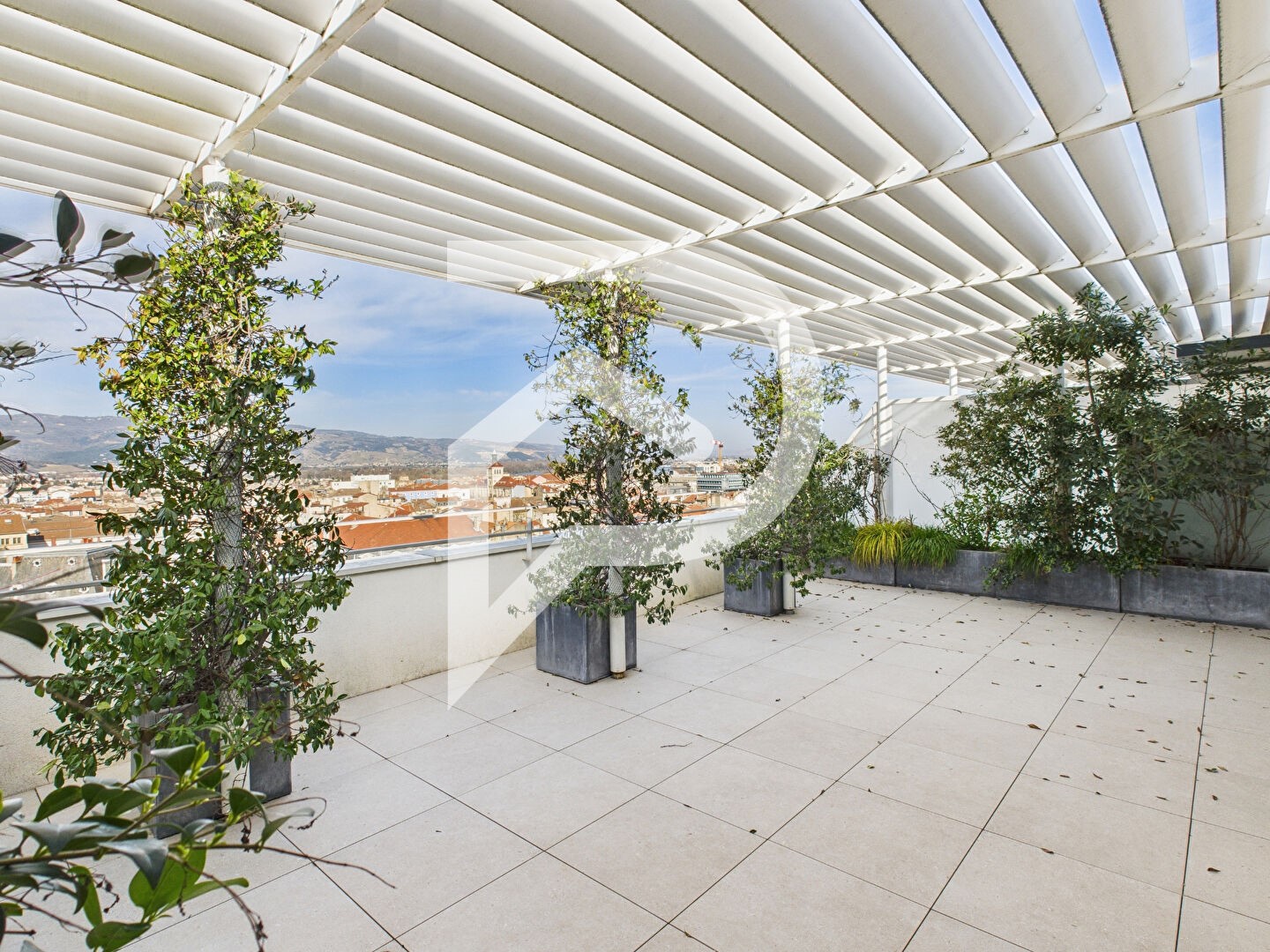 Appartement de luxe à vendre dans le quartier Centre Ville