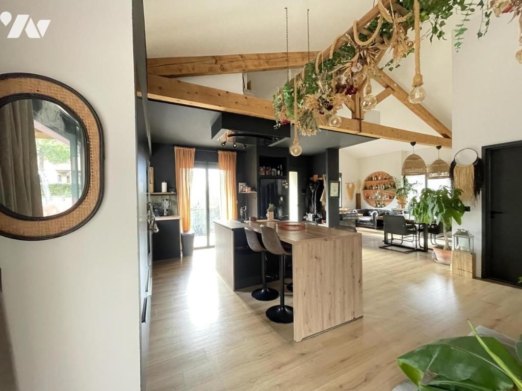 Maison de luxe à vendre à Lagamas