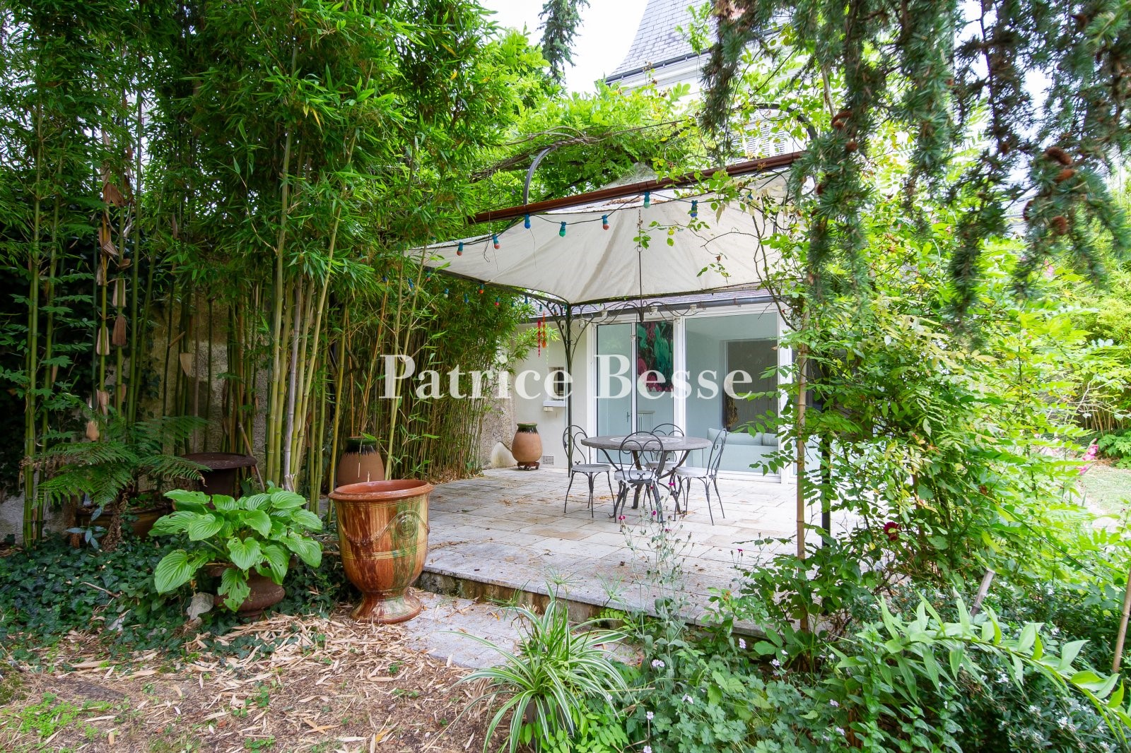 Luxury house for sale in Tours