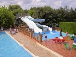 Camping le Pigeonnier, 51 emplacements, 51 locatifs