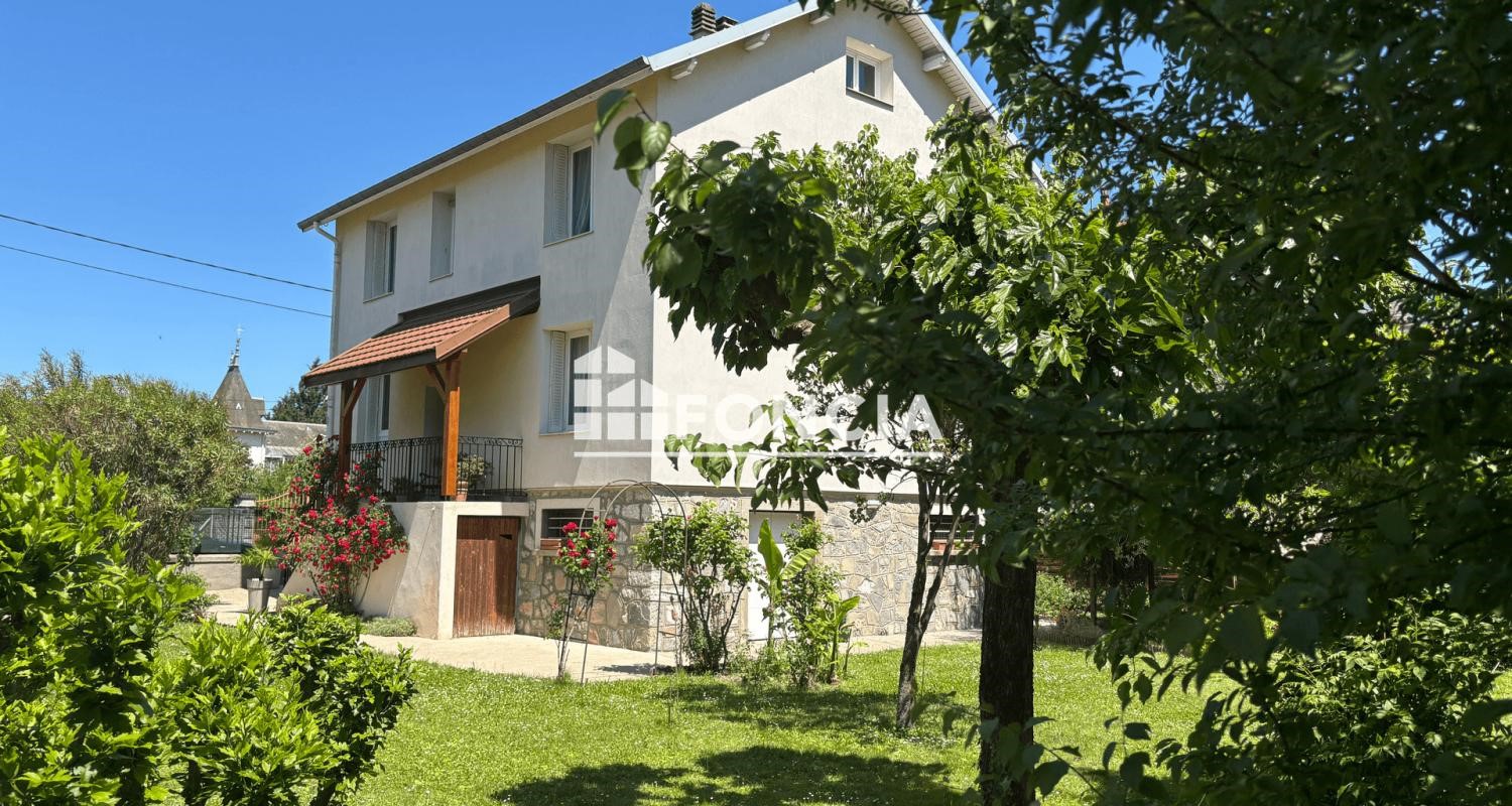Town house for sale in the district Centre-Stade