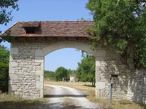 Demeure de caractère privée sur 4 hectares à Saint-Pantaléon, Lot, Midi-Pyrénées