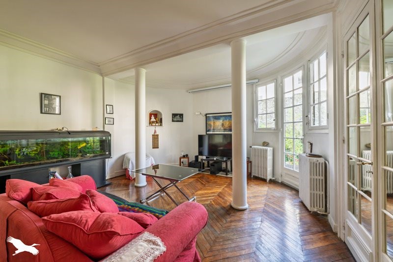 Luxury apartment for sale in the district Centre Ville-Gambetta