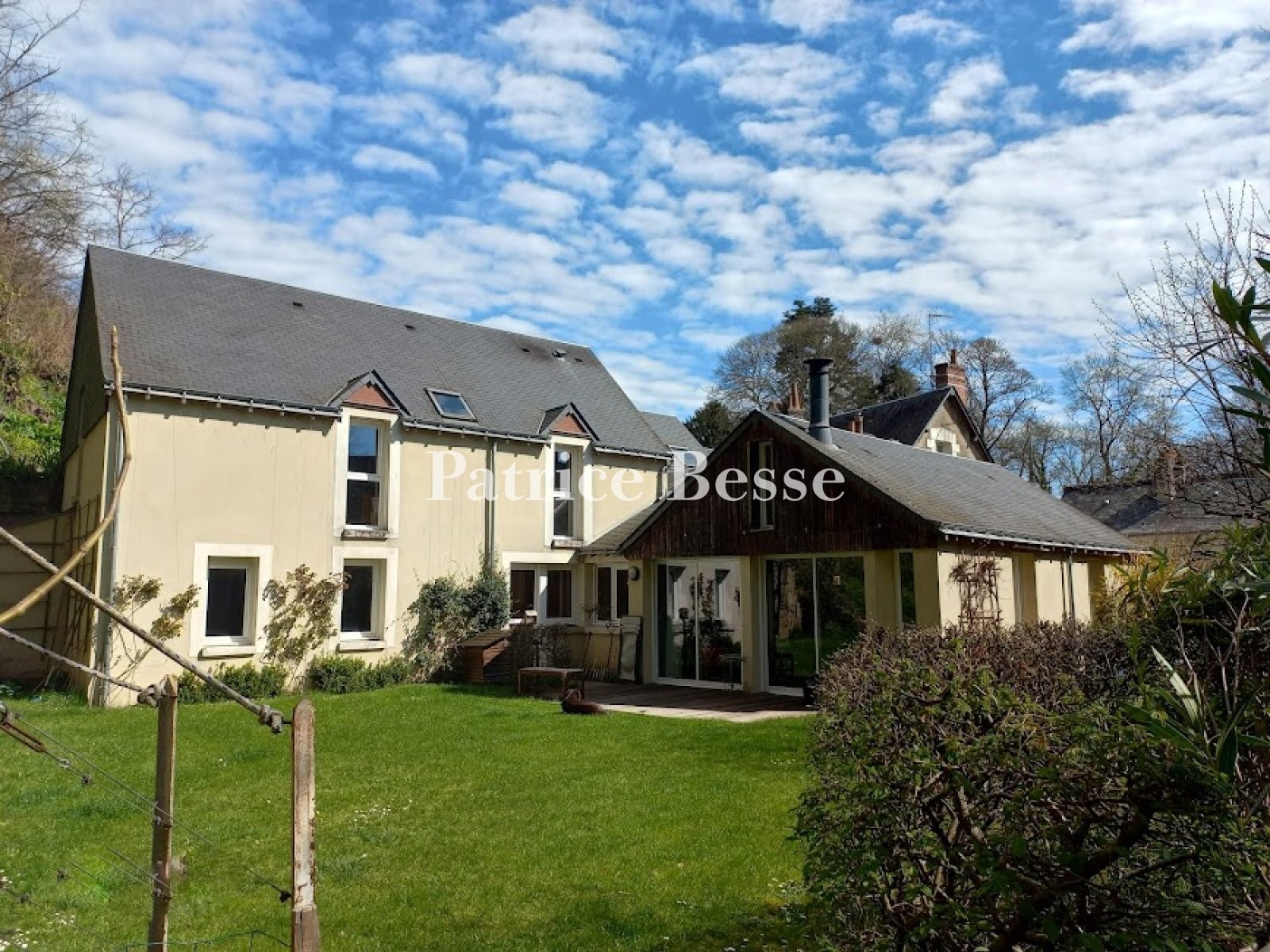 Luxury house for sale in Tours