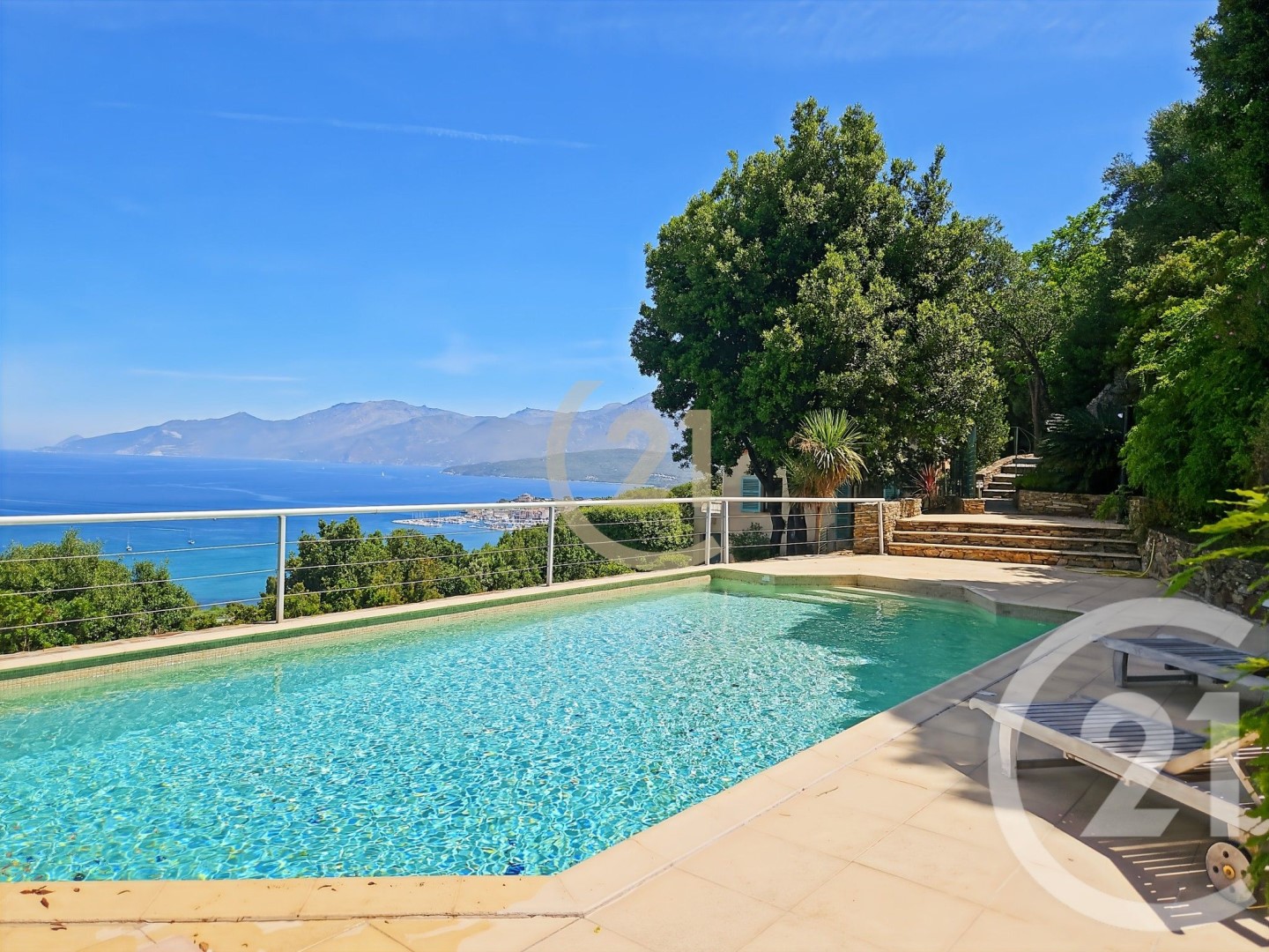 luxe huis te koop in Saint-Florent