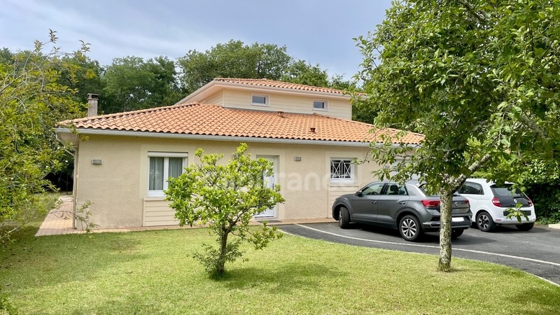 Maison de luxe à vendre dans le quartier Hastignan