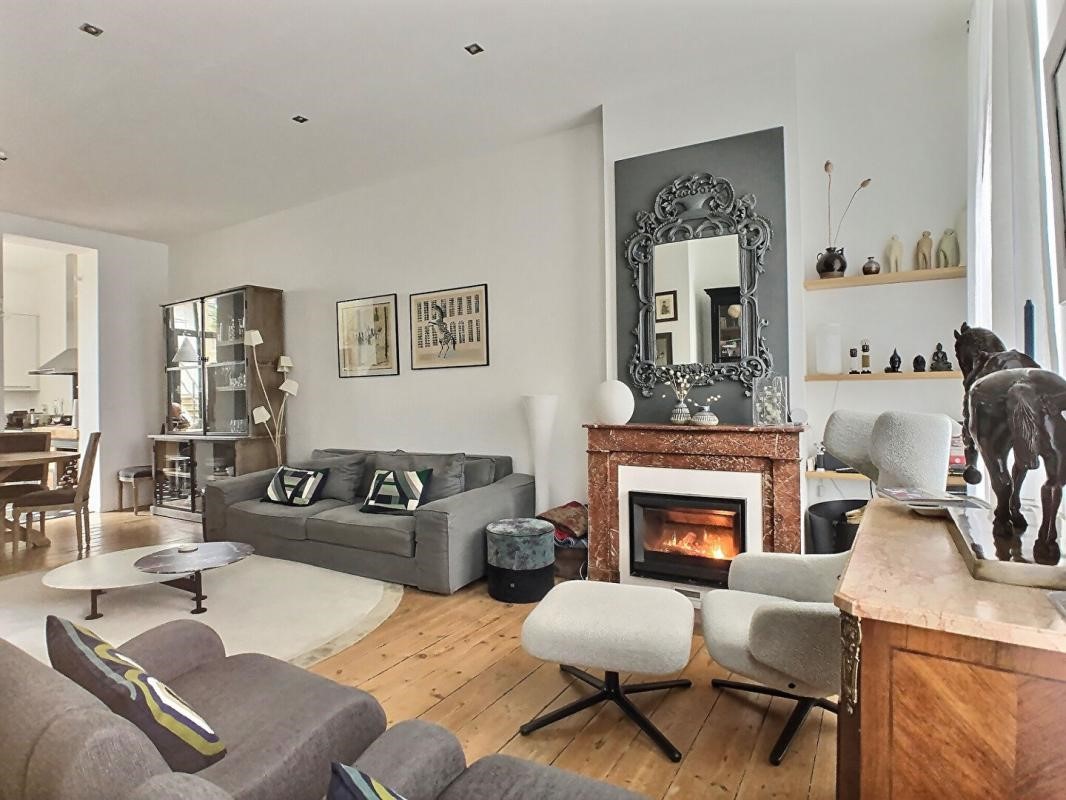 Maison de luxe à vendre dans le quartier Hôtel de Ville-Quinconce-Saint Seurin-Fondaudège
