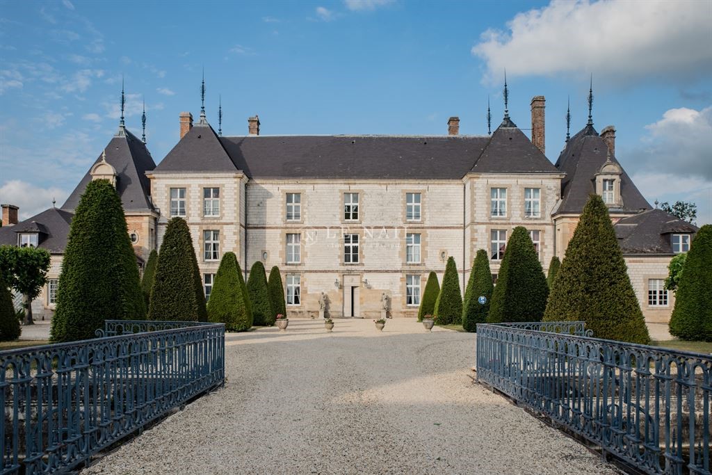 Schloss zu verkaufen Châlons-en-Champagne