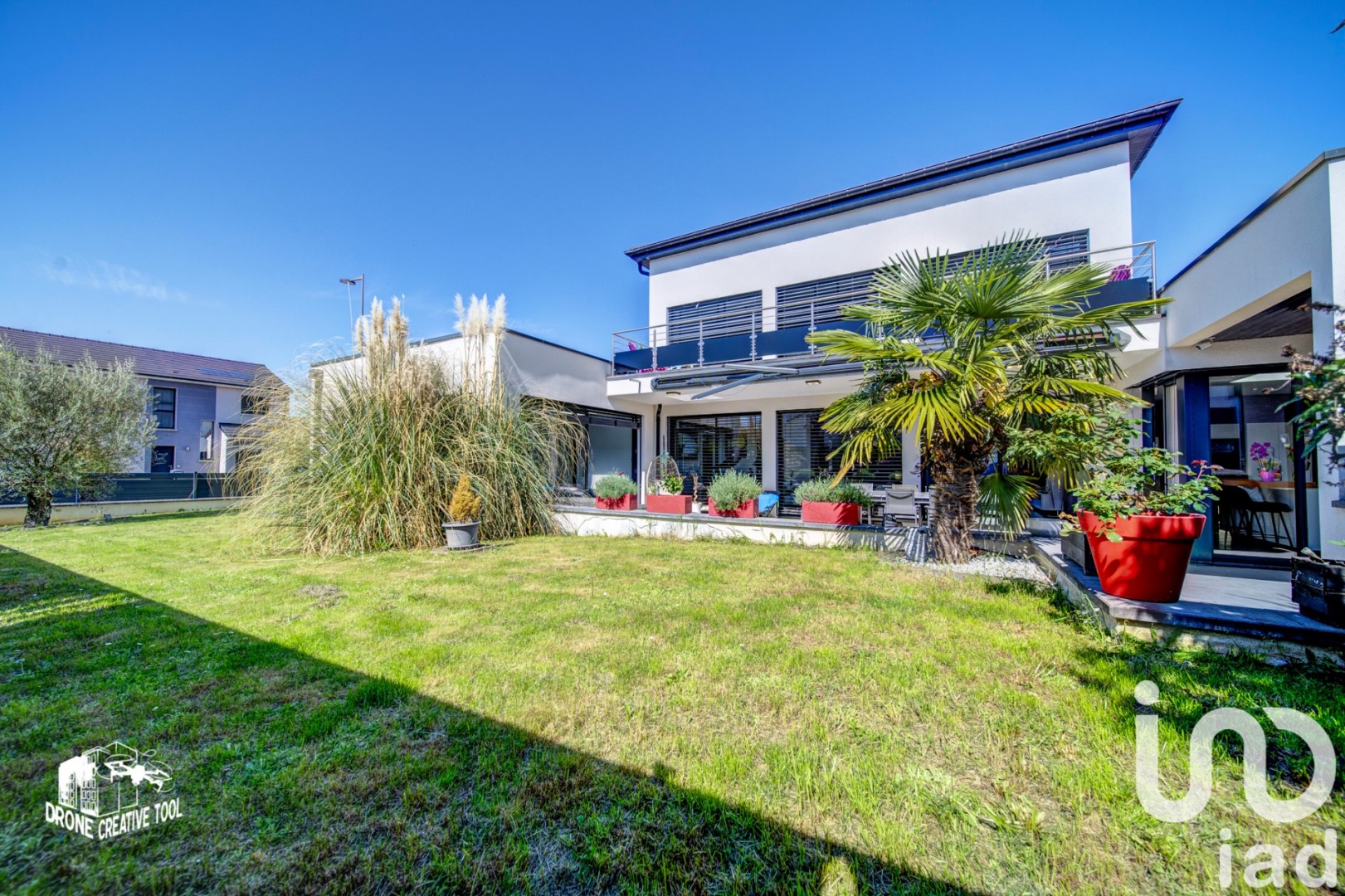 Maison d'architecte à vendre dans le quartier Nord et Sud Est