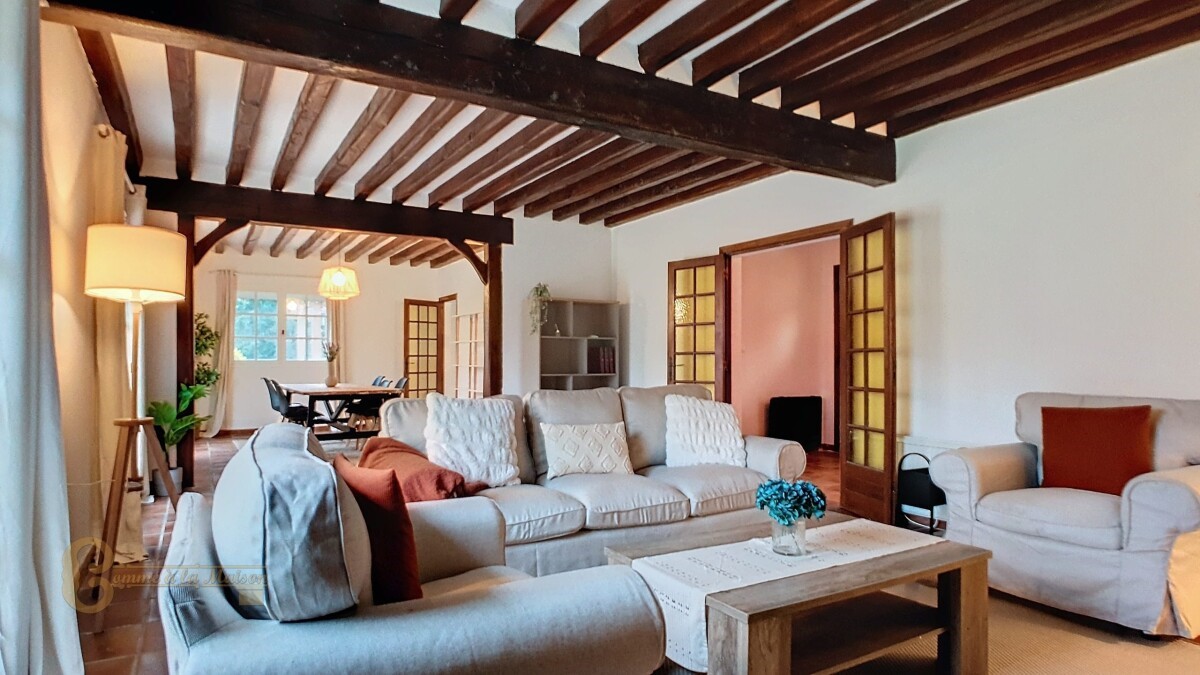 Villa de luxe à vendre dans le quartier Ouest